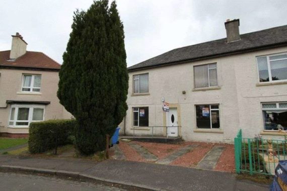 2 bedroom Flat for s...